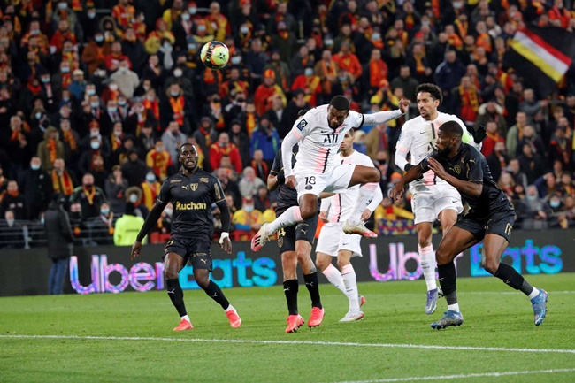 Ảnh bài viết Tỏa sáng phút cuối, người hùng PSG bày tỏ