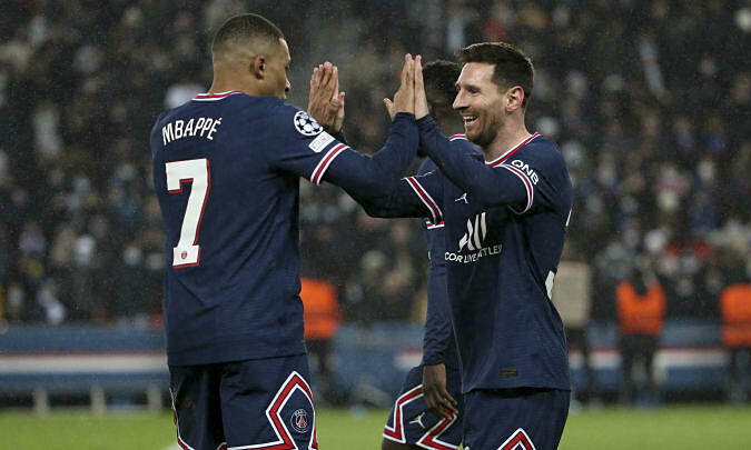 Ảnh bài viết Nhường penalty cho Messi, Mbappe nói gì?