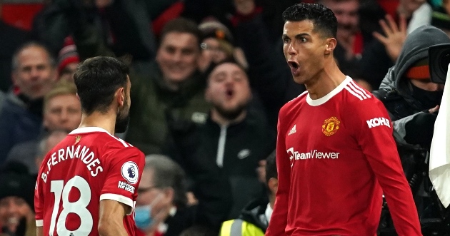 Ảnh bài viết Gudjohnsen khuyên Fernandes thôi chuyền bóng cho Ronaldo