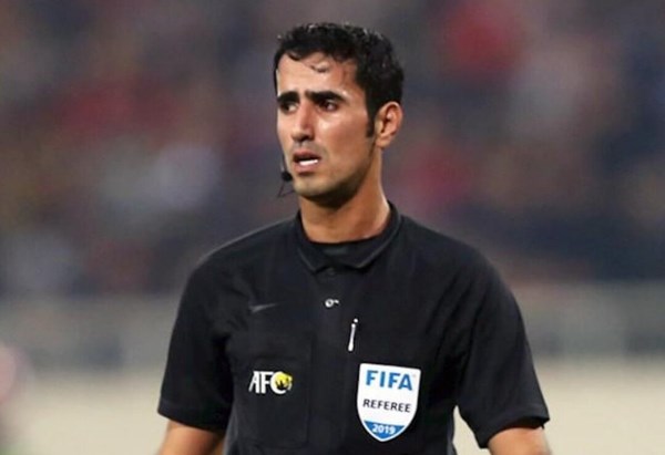 Ảnh bài viết "Trọng tài chuyên môn kém, phá nát cả trận đấu"