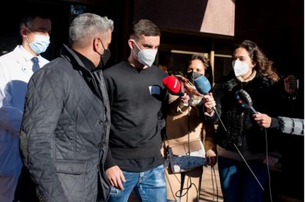 Ảnh bài viết Hoàn tất kiểm tra y tế, Barca sắp sửa nổ bom tấn