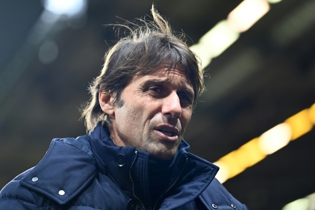 Hạ Tottenham, Tuchel đề cập đến Conte