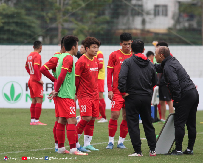 Ảnh bài viết Tuyển Việt Nam chia tay Phi Sơn vì chấn thương không ngờ