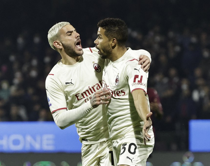 Ảnh bài viết Milan bị đội bét bảng cầm hòa