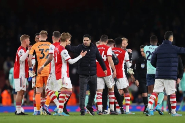 Ảnh bài viết Arsenal thăng hoa, Wenger nhận xét năng lực của Arteta