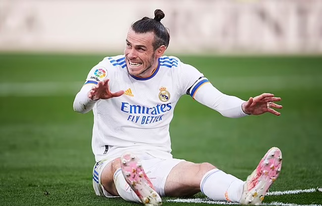 Bale khiến người dẫn chương trình El Chiringuito ngứa mắt
