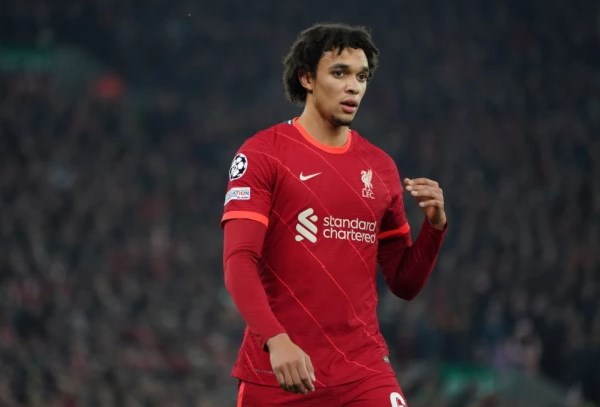 Ảnh bài viết Klopp hé lộ khả năng ra sân của Arnold trận gặp Benfica