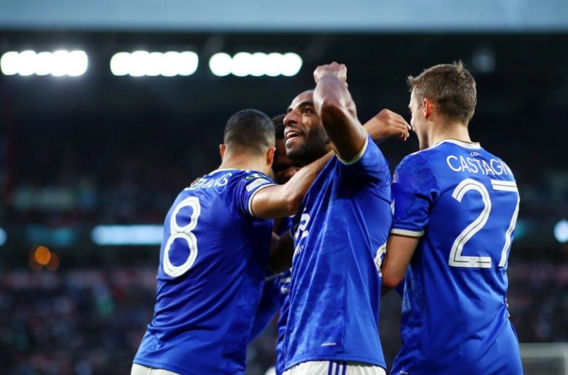Leicester lần đầu vào bán kết cúp châu Âu