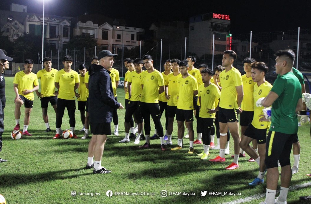 "Trận U23 Thái Lan vs Malaysia giống cặp U23 Việt Nam vs Indonesia"
