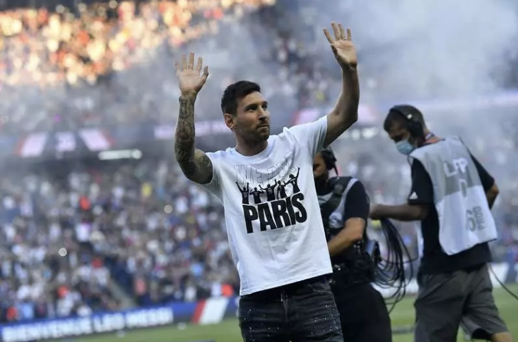 Ảnh bài viết PSG đạt doanh thu kỷ lục nhờ Messi