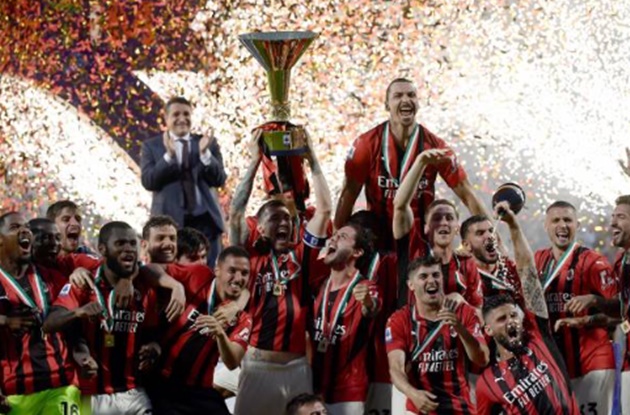 AC Milan giành Scudetto sau 10 năm chờ đợi