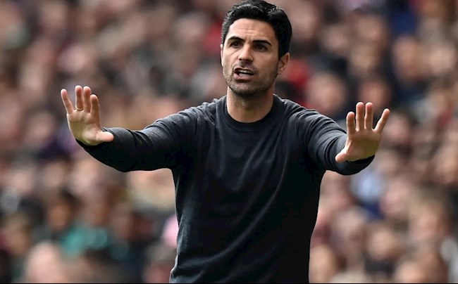 Josh Kroenke cam kết hỗ trợ Mikel Arteta trên TTCN