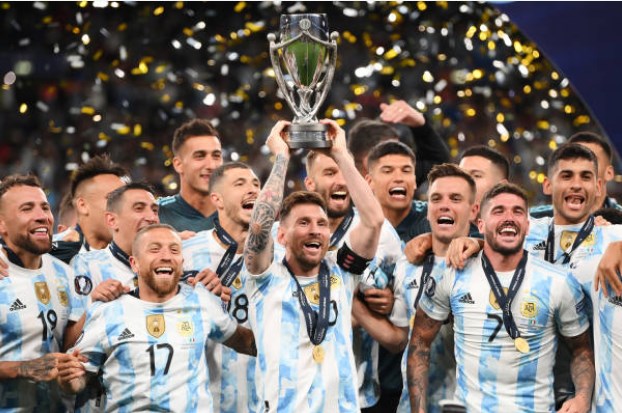 Messi bùng nổ, Argentina hủy diệt Ý đoạt Finalissima