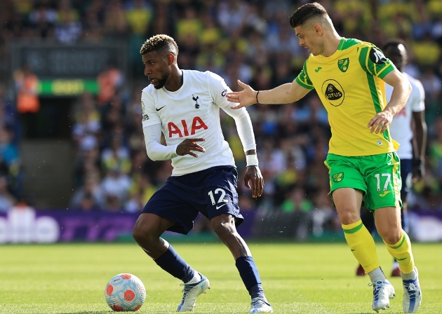 Sao Tottenham thoát chết sau 29 phát đạn