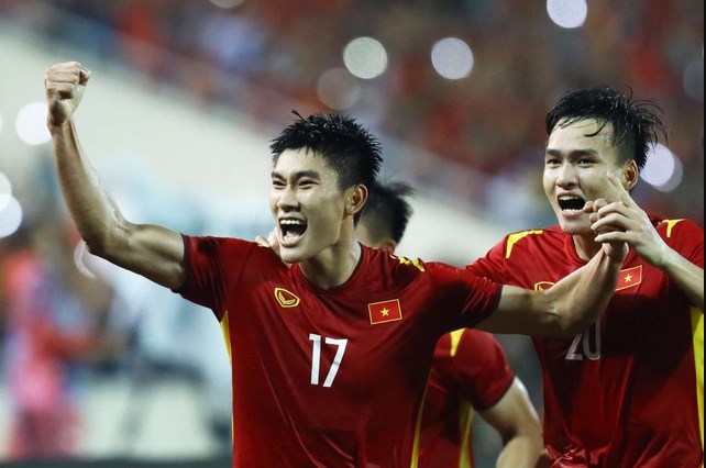 Đội hình U23 Việt Nam đấu Malaysia: Bộ ba D.T.B lĩnh xướng hàng công?