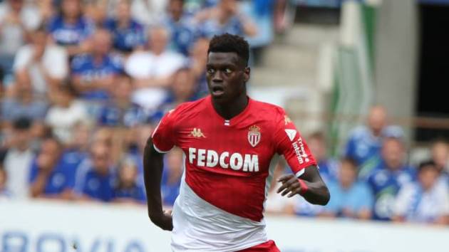 Man Utd và Chelsea tranh mua đội trưởng U21 Pháp