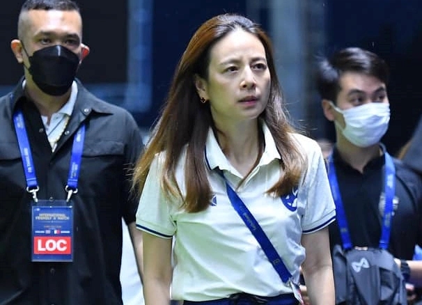 Madam Pang treo thưởng 1 triệu baht nếu Thái Lan thắng Sri Lanka