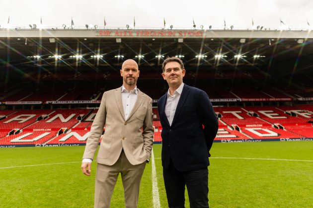 "Đó là một trò chơi poker của Man Utd với Barcelona"