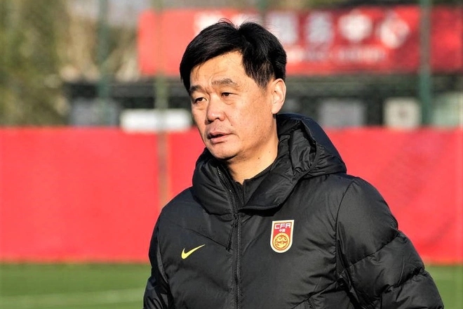 Tương lai mờ mịt của HLV tuyển Trung Quốc