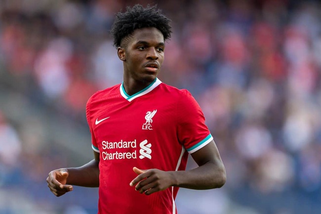 Hậu vệ khiến Klopp kinh ngạc rời Liverpool