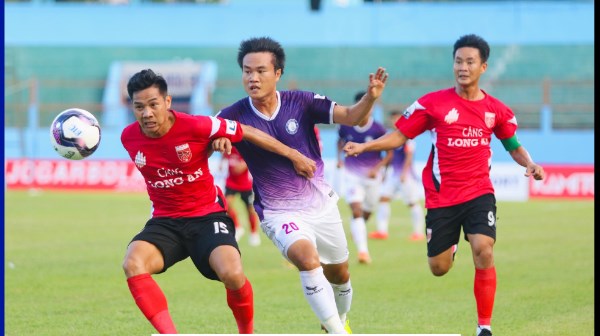 CLB Long An trắng tay trước Khánh Hòa