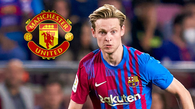 De Jong làm gì khi M.U đang tất bật hoàn tất thương vụ?