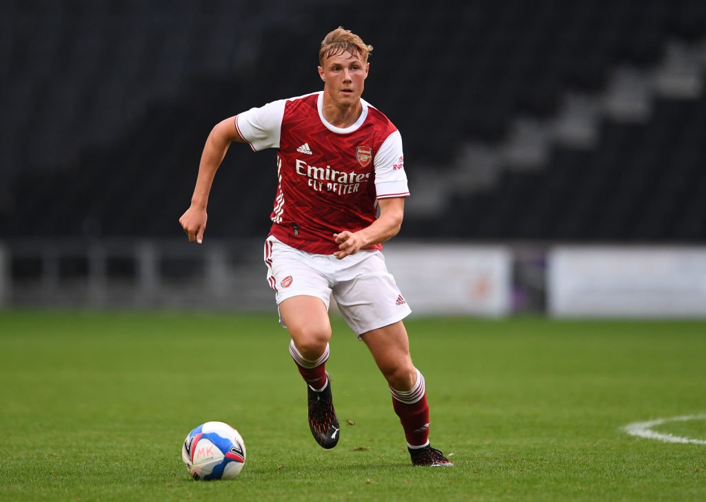 Trung vệ vừa rời Arsenal được khen tới tấp