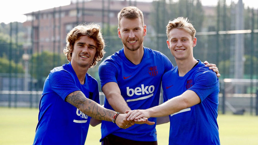 5 cầu thủ cập bến Barca cùng De Jong nay đâu?