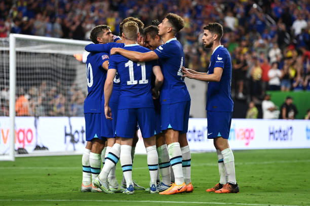 Reece James cùng đồng đội 'tấu hài', Chelsea vẫn ra quân thuận lợi