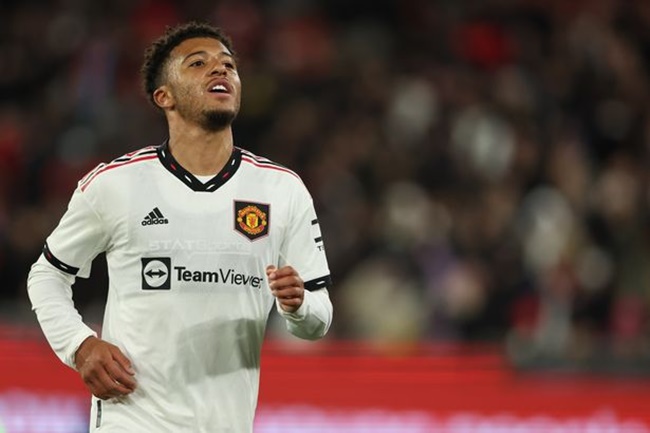 Người thắng kẻ thua ở Man Utd sau trận Aston Villa