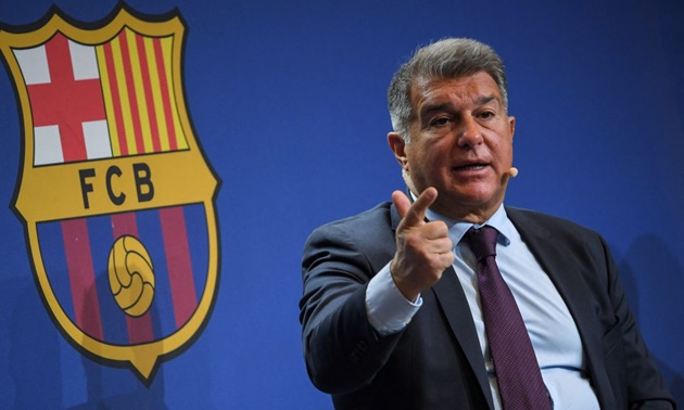 Laporta tiết lộ Barca đạt doanh thu hơn nửa tỷ euro/tháng