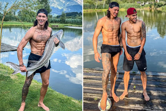 Darwin Nunez khoe body đẹp tựa 'Aquaman'