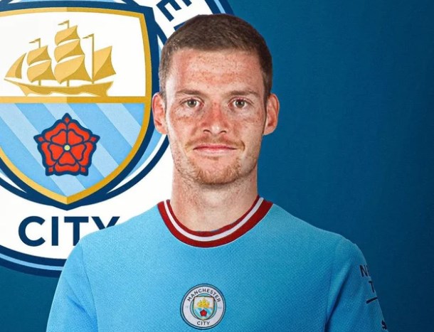 Here we go! Man City 'nổ' thương vụ thay Cucurella