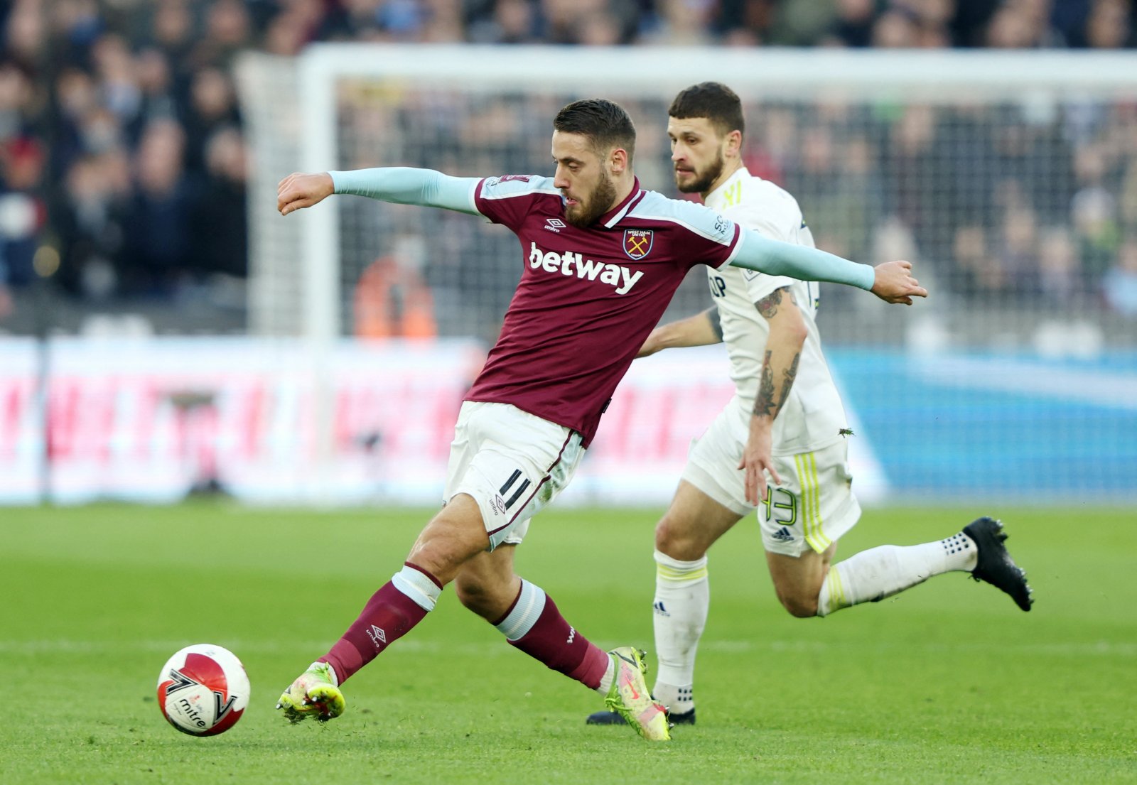CHÍNH THỨC: West Ham chia tay cầu thủ thứ 4