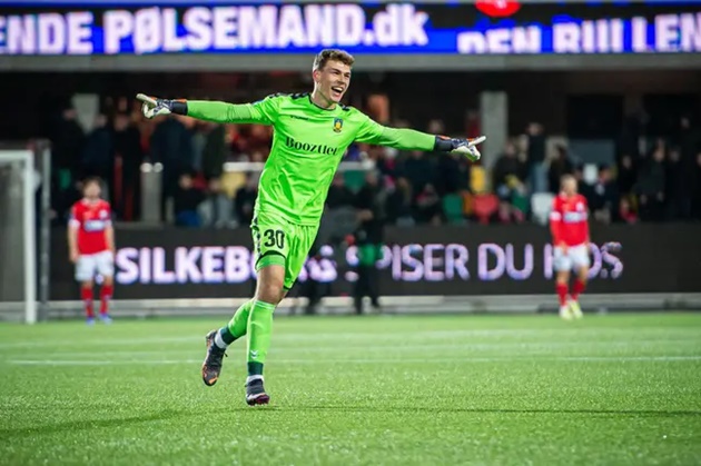 "Cánh chim lạ" giúp Ten Hag đẩy De Gea vào dĩ vãng