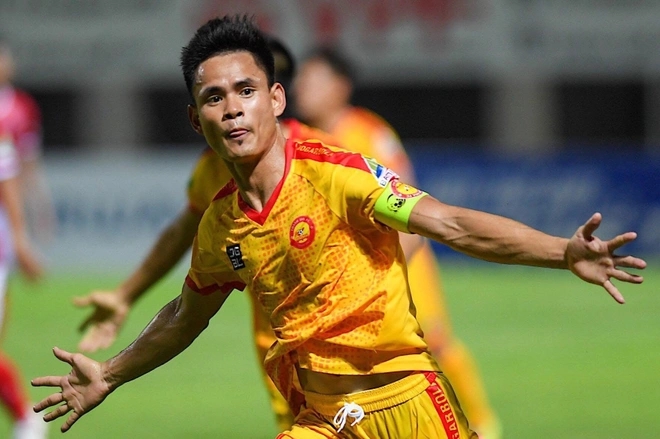 Đội đầu tiên vào bán kết Cúp Quốc gia 2022