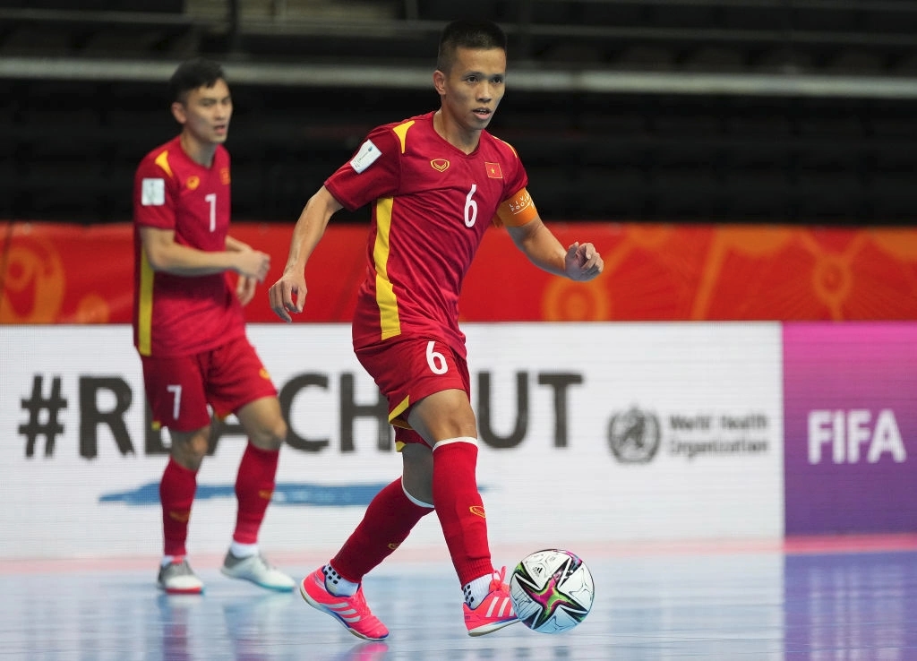 HLV từng vô địch World Cup thắng trận đầu cùng tuyển futsal Việt Nam