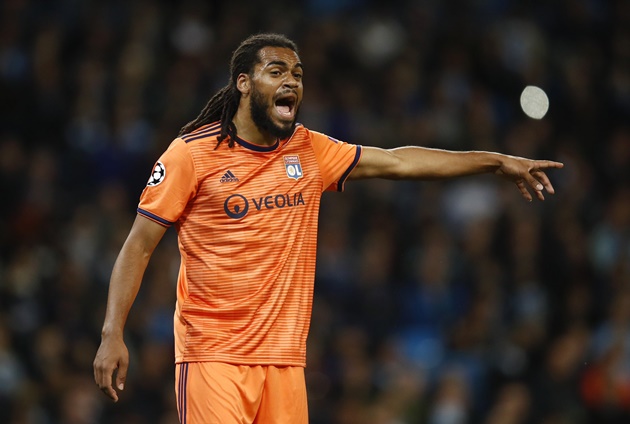 Người cũ Man City tìm được bến đỗ mới