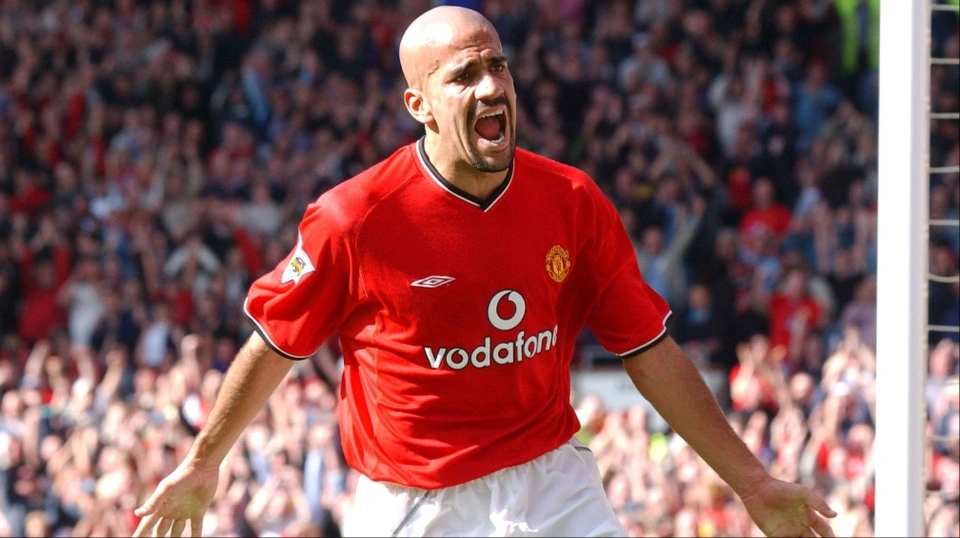 Scholes: 'Đá với Veron thật thảm họa'