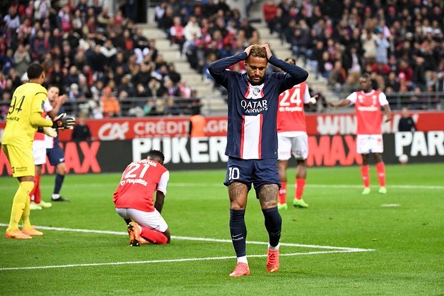 Van Basten 'hủy diệt' Neymar