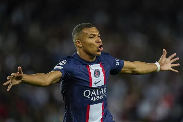 PSG loạn hết chỗ nói, người thứ 2 sau Mbappe ra đi
