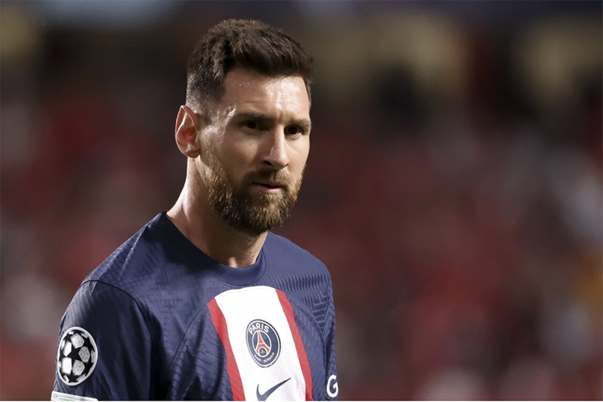 Sếp lớn PSG nói không với Messi