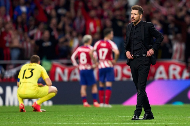 "Gã điên" Diego Simeone đang lạc lõng tại Atletico Madrid