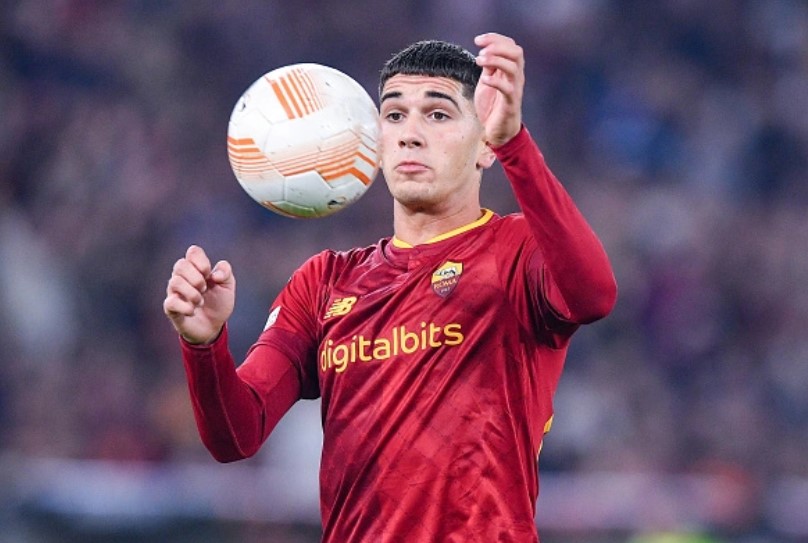 Cầu thủ Roma từ chối dự World Cup 2022