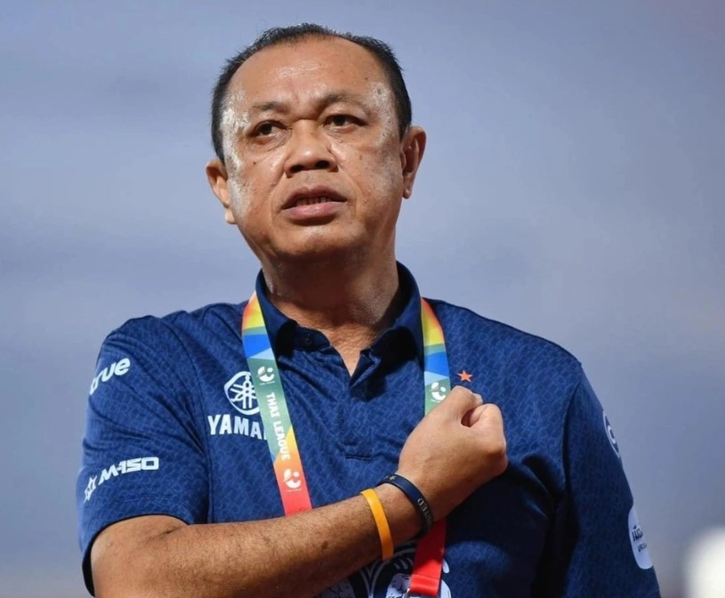 Chủ tịch Buriram United thất vọng với tầm nhìn của FAT