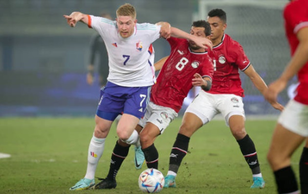 De Bruyne sai lầm tai hại khiến Bỉ thua sốc