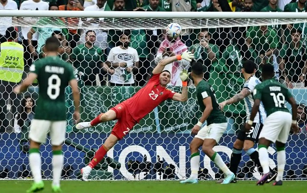 Địa chấn nổ ra, Argentina phơi áo trước Ả Rập Xê Út