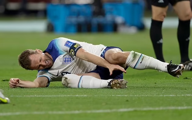 Tuyển Anh tập luyện: Cú hích từ Kane - Maguire; 2 ngôi sao vắng mặt
