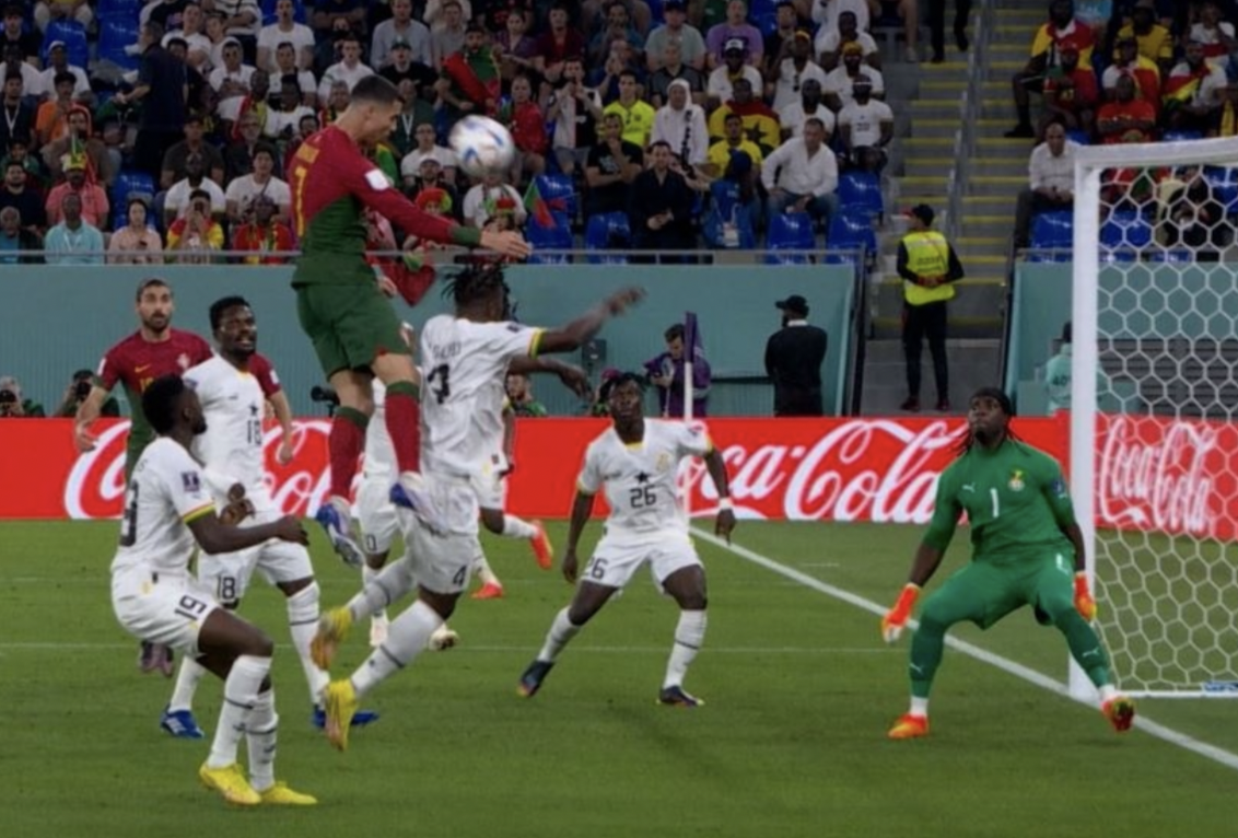 Cựu sao Real chửi thề khi nhắc về Ronaldo