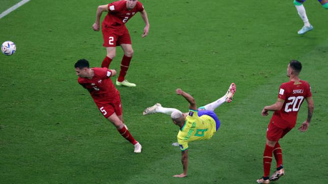 Richarlison xứng danh tiền đạo số 1 Brazil